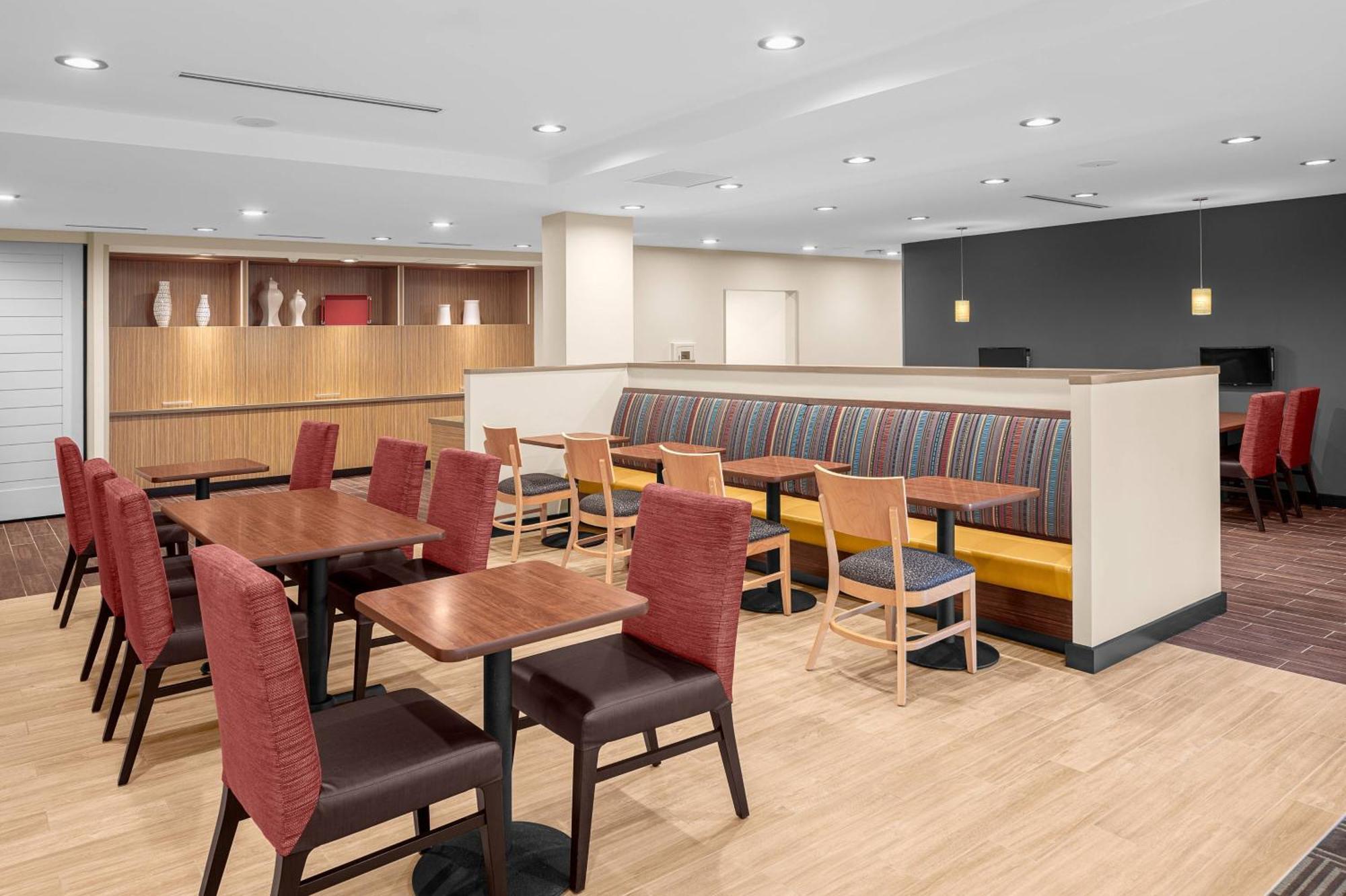 Towneplace Suites Cincinnati Fairfield Zewnętrze zdjęcie