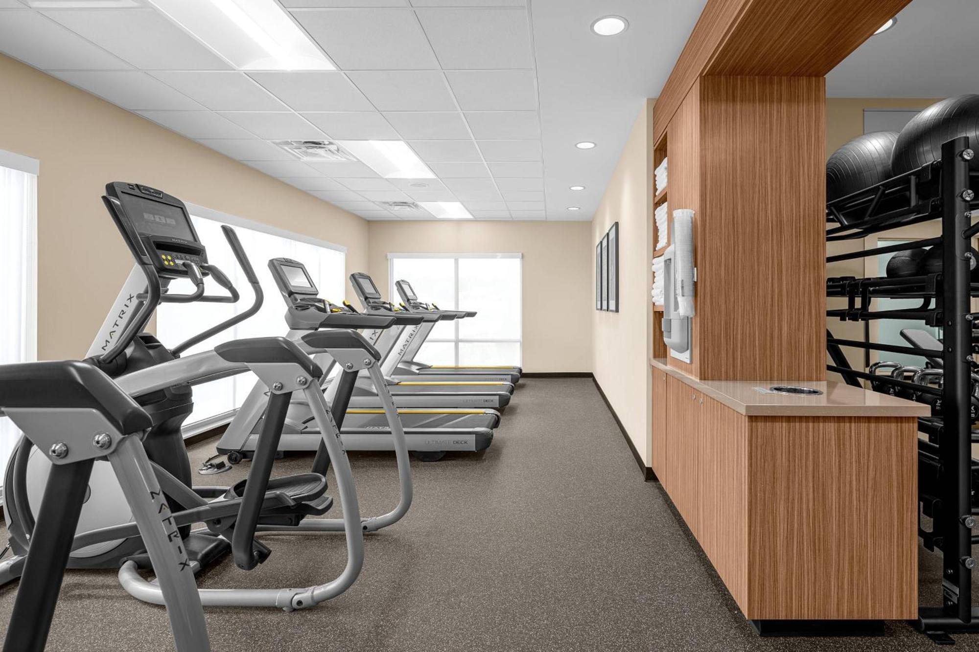 Towneplace Suites Cincinnati Fairfield Zewnętrze zdjęcie