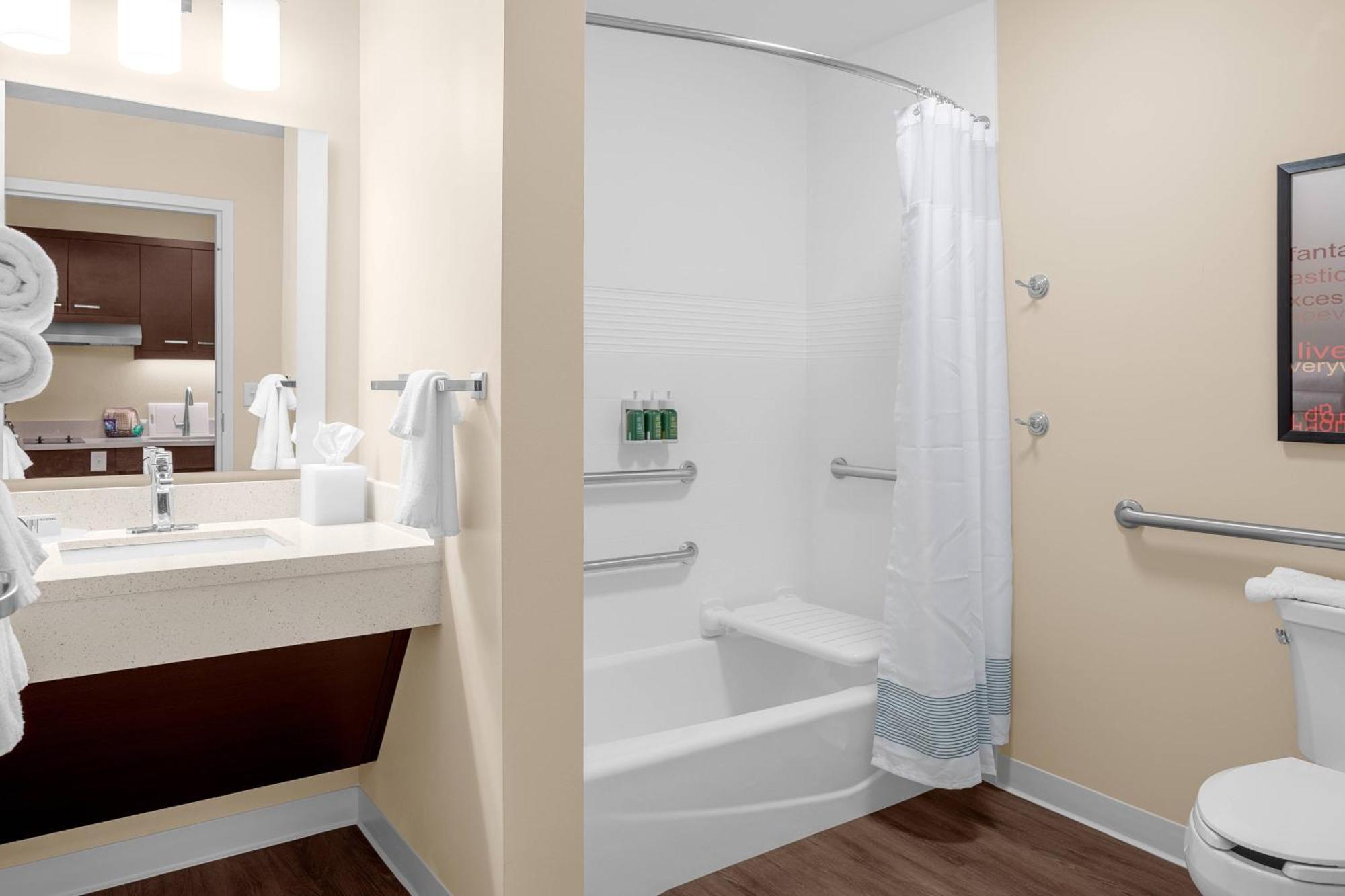 Towneplace Suites Cincinnati Fairfield Zewnętrze zdjęcie